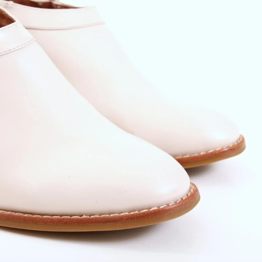 Jeffrey Campbell Warren Buckle Ankle Boots Beige Women‎ Size 8.5
